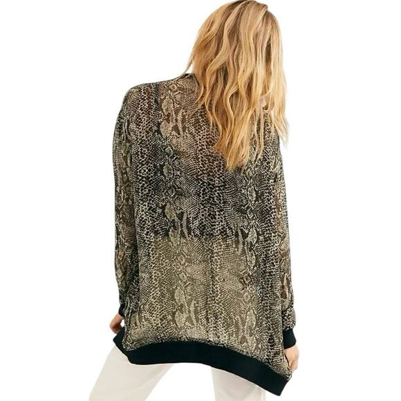 Free People Lori Bomber Jacket Oversized Sz M Black Sheer Snake-print Snap Front - Picture 2 of 14